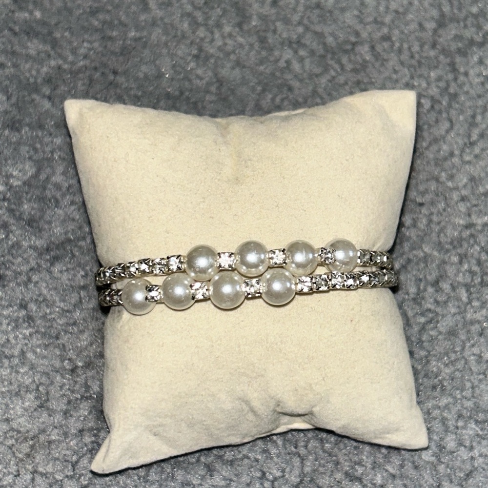 Pearl & White Rhinestone Coil Bracelet